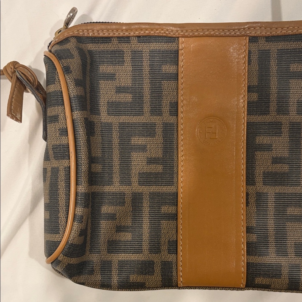 Fendi Black and Brown Crossbody Bag AUTHENTIC - Picture 4 of 4